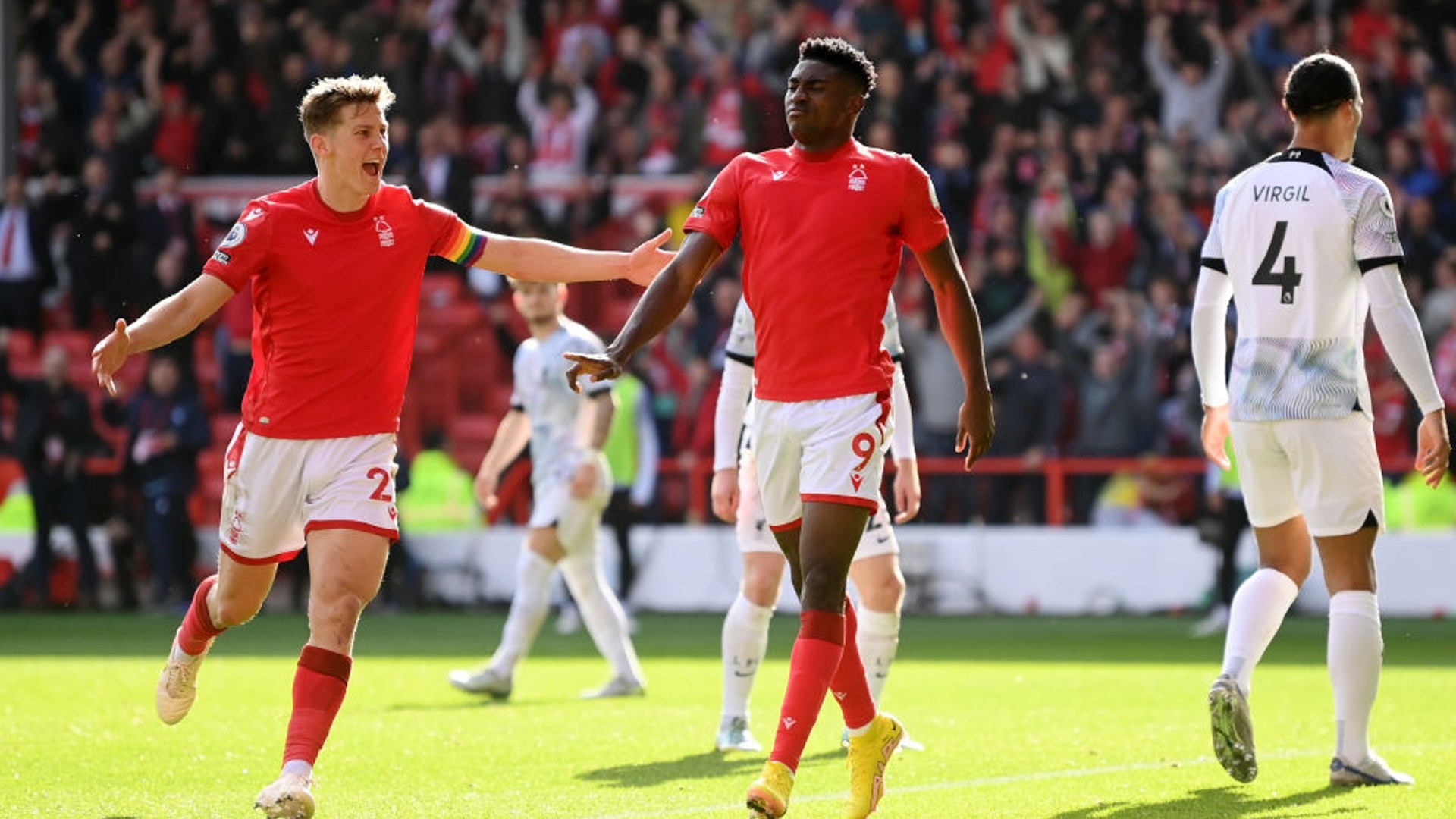 其实他只是 其实他只是